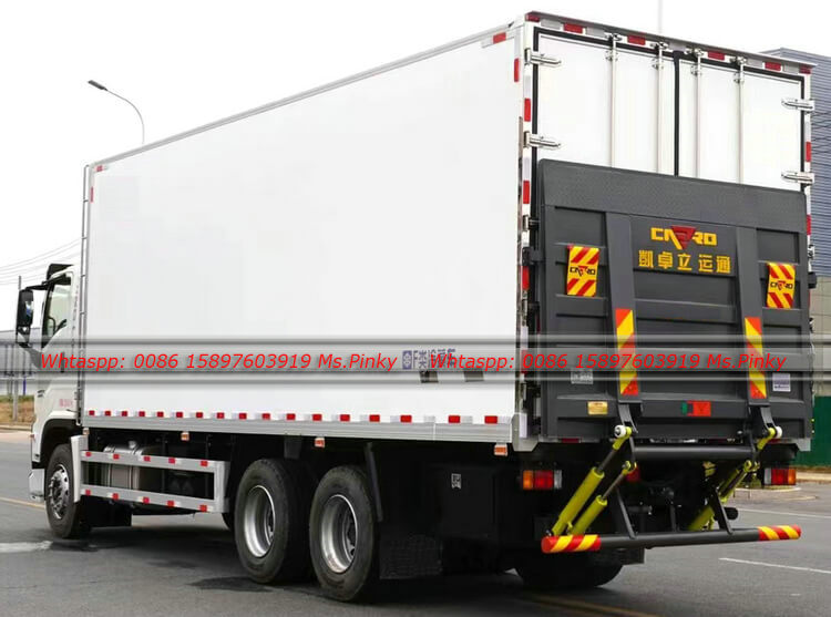 ISUZU GIGA Freezer Cargo Truck