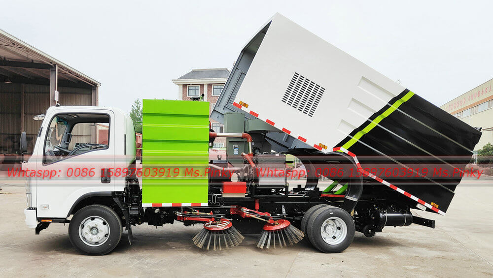 Isuzu Road sweeping truck Street Cleanina Machine Truck
