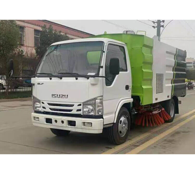 Mini ISUZU High vacuum road sweeper truck