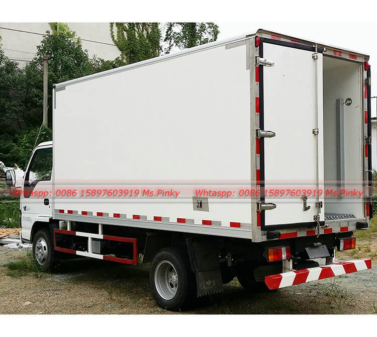 ISUZU 600P Freezer Trucks