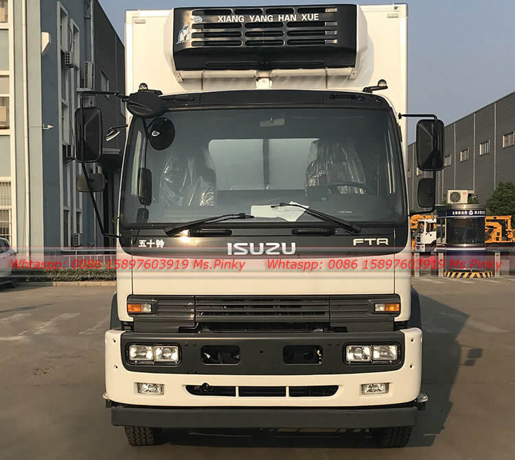 ISUZU FTR Cold Truck