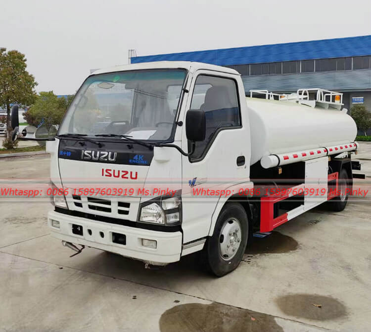 ISUZU Water Bowser Truck Price