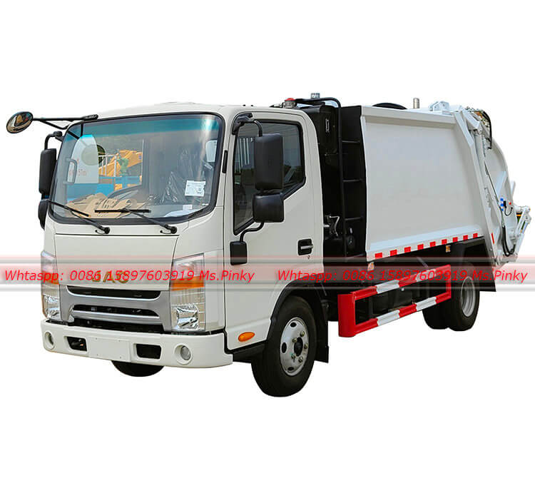 Small JAC Truck With Rear Loader