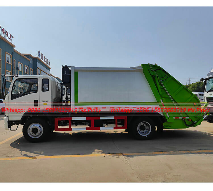 HOWO Rear Load Refuse Truck 10m3